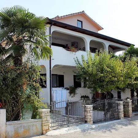 Novigrad 2536b Apartment *